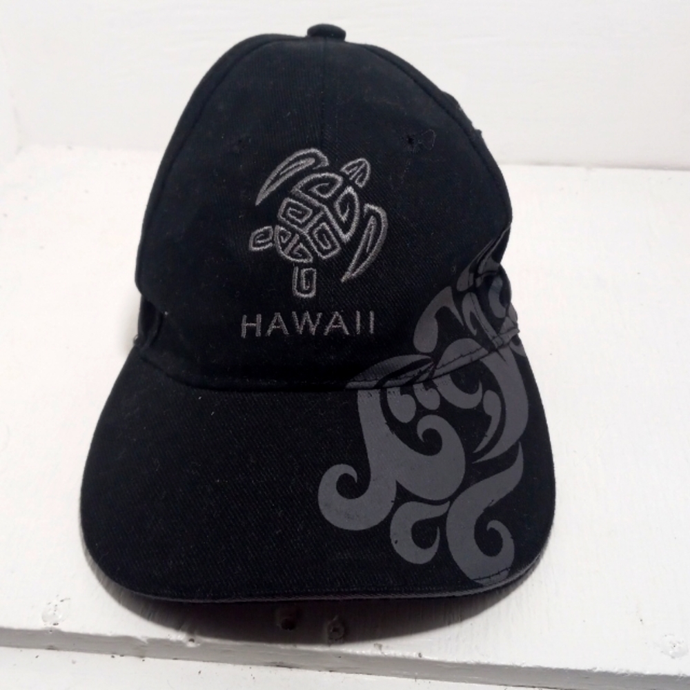 Hawaii black and Grey ballcap
